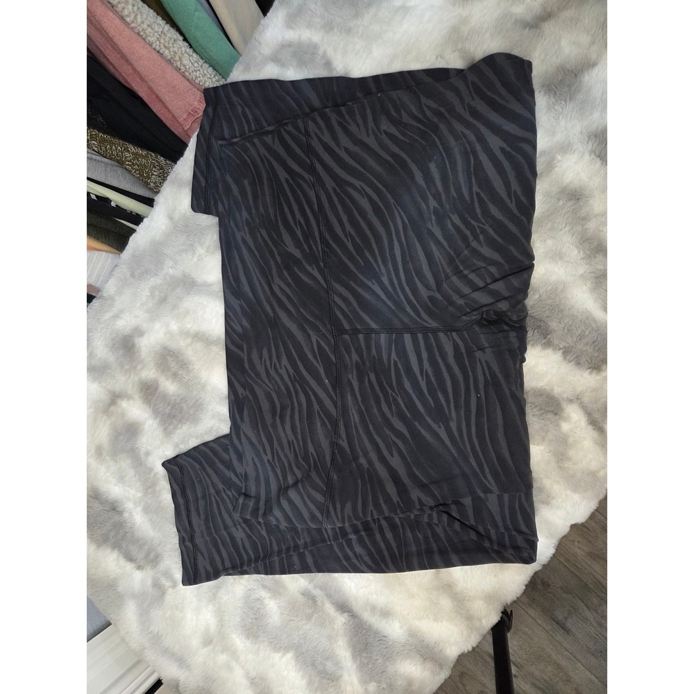 Lululemon Align High-Rise Pant with Pockets 25 Le Tigre Camo Deep Coal Multi 18 - Picture 4 of 4